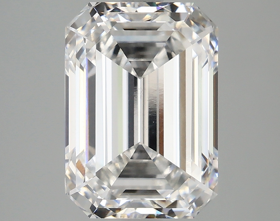 4.09 CT Emerald Diamond