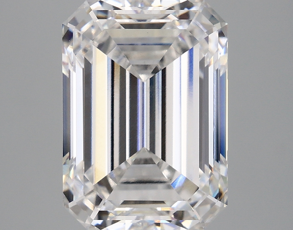 5.08 CT Emerald Diamond