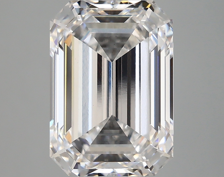 4.08 CT Emerald Diamond