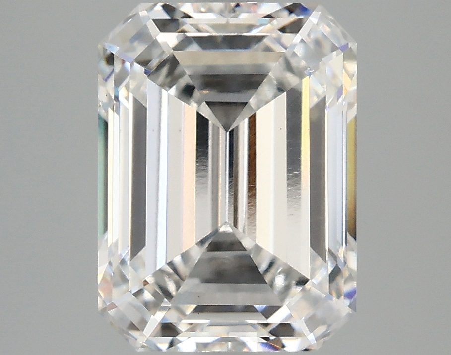 4.07 CT Emerald Diamond