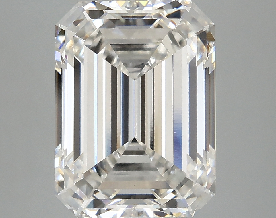 5.09 CT Emerald Diamond