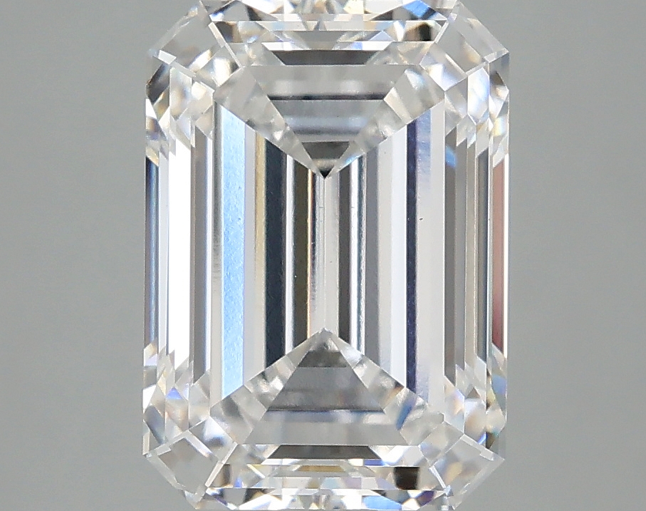 4.10 CT Emerald Diamond