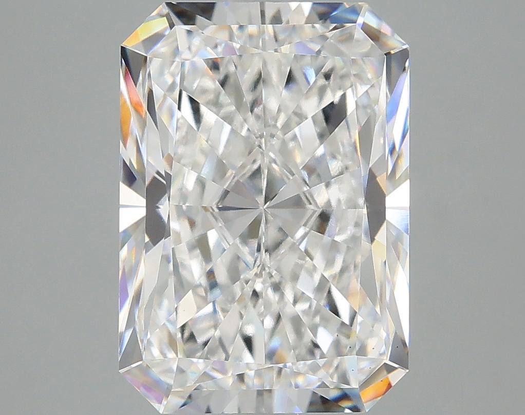 5.09 CT Radiant Diamond