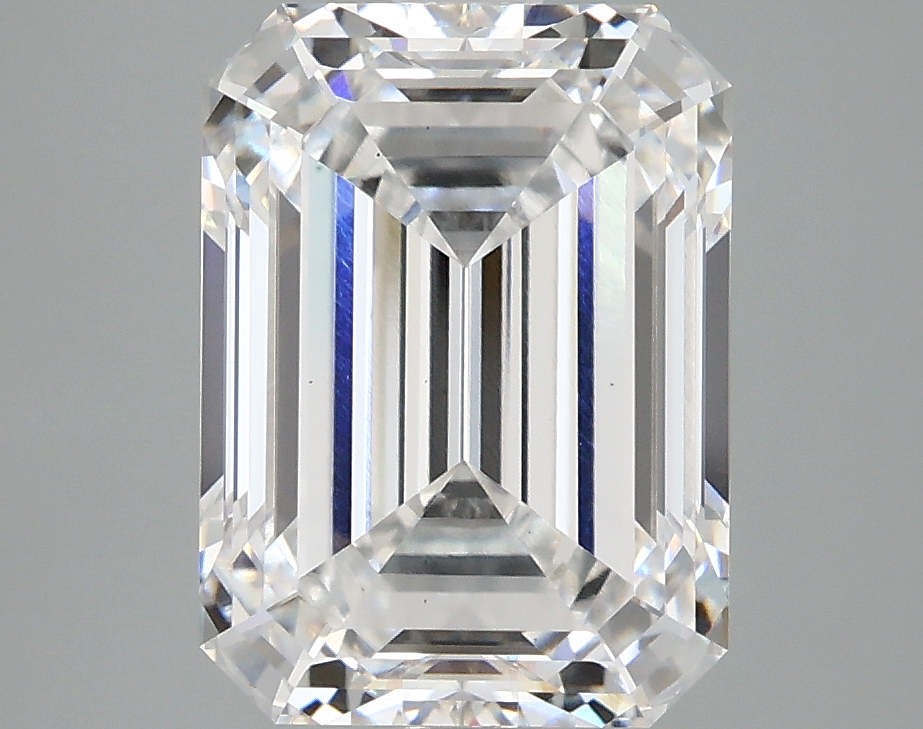 4.07 CT Emerald Diamond