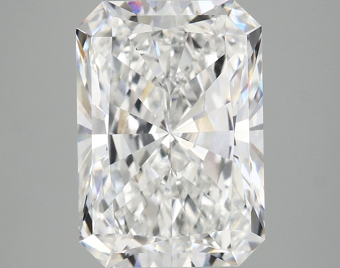 5.08 CT Radiant Diamond