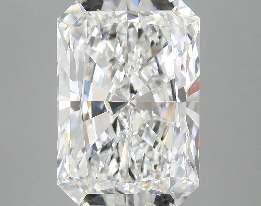 5.07 CT Radiant Diamond