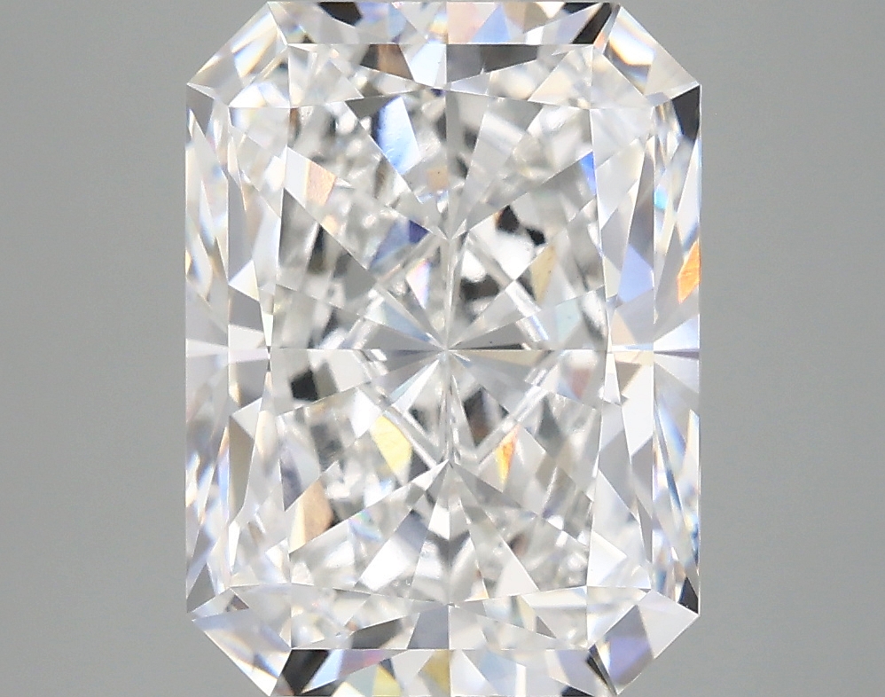 5.09 CT Radiant Diamond