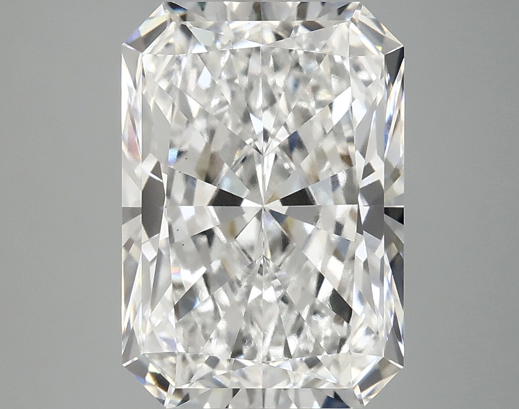 5.08 CT Radiant Diamond