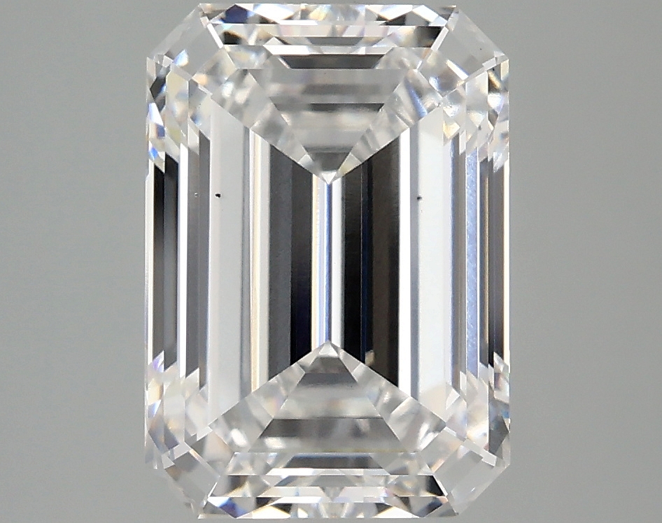 4.07 CT Emerald Diamond