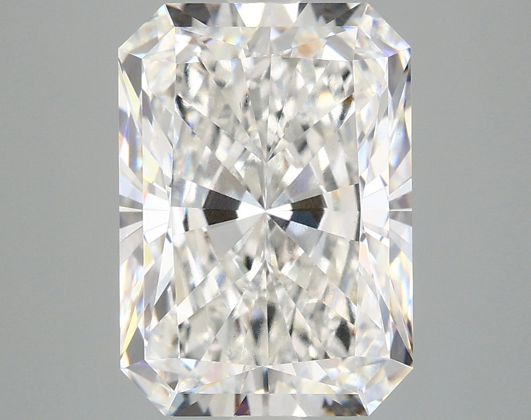 5.09 CT Radiant Diamond