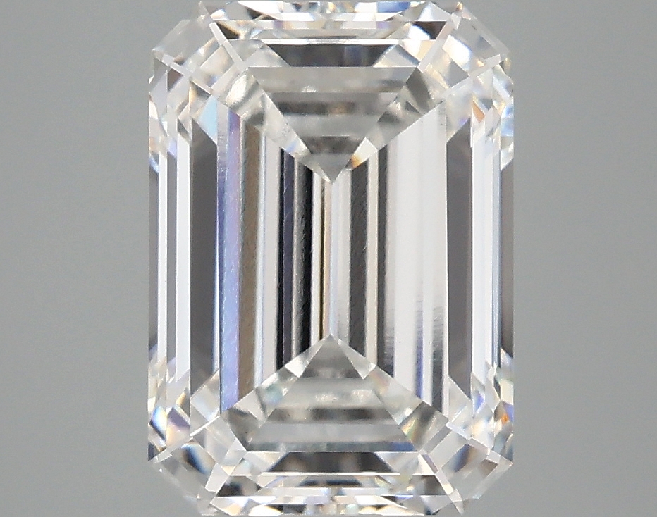 4.10 CT Emerald Diamond