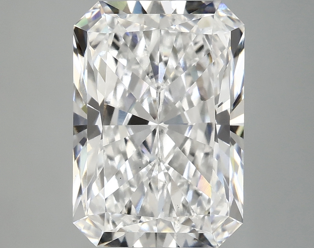 5.09 CT Radiant Diamond