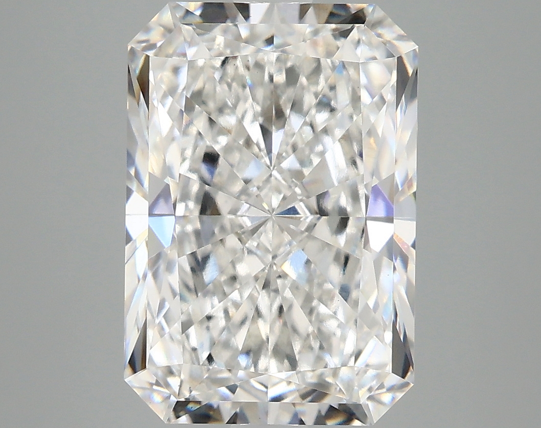 5.09 CT Radiant Diamond