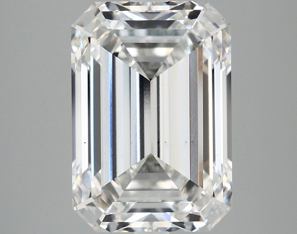 5.09 CT Emerald Diamond