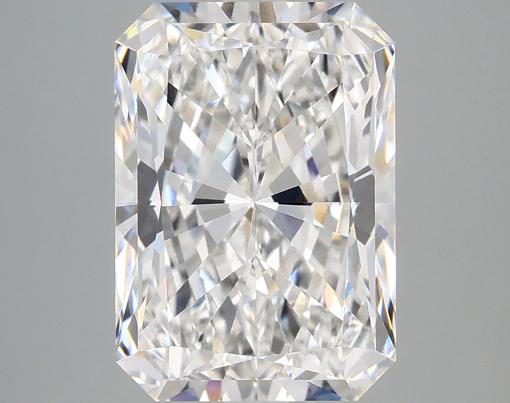5.09 CT Radiant Diamond