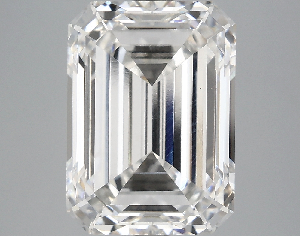 5.09 CT Emerald Diamond