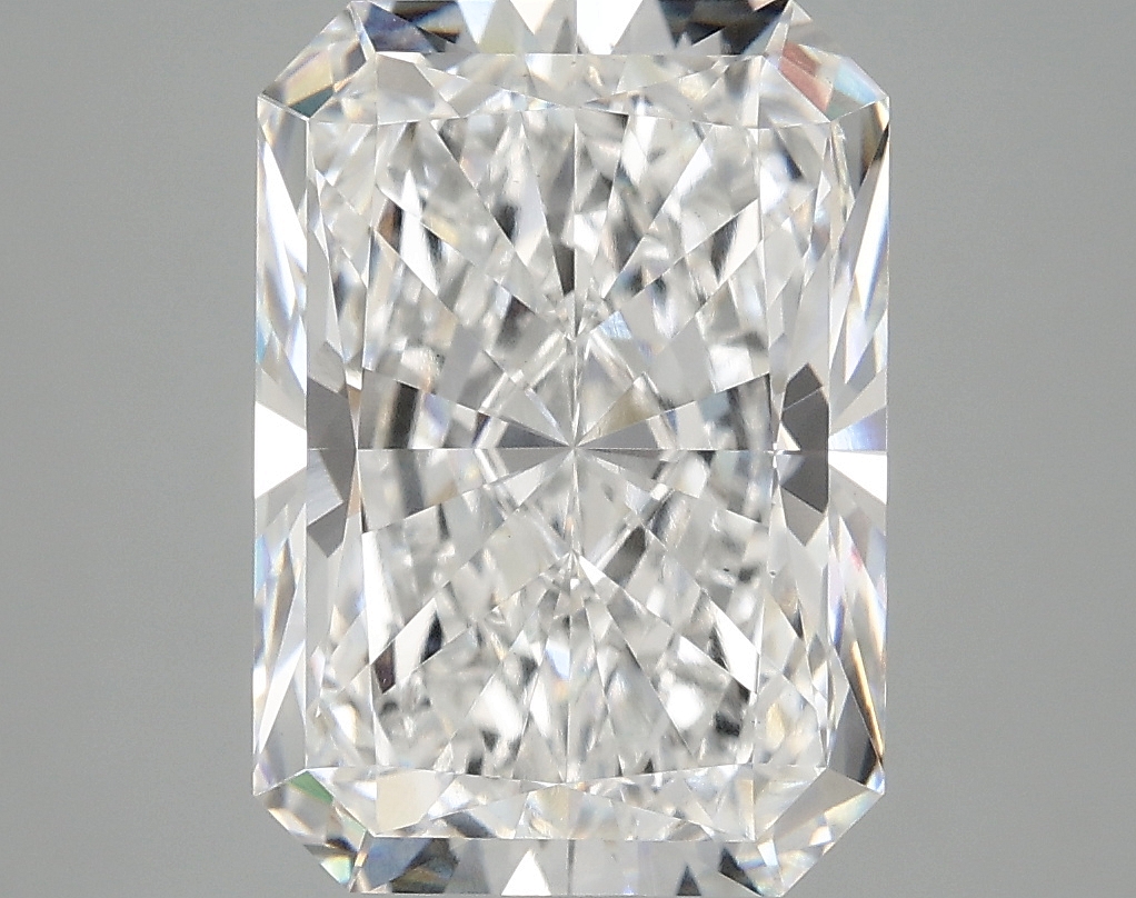 5.08 CT Radiant Diamond