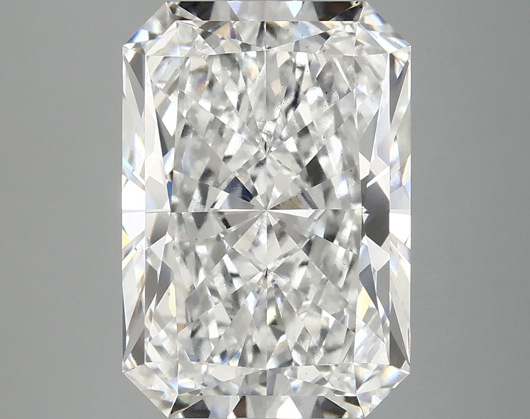 5.09 CT Radiant Diamond