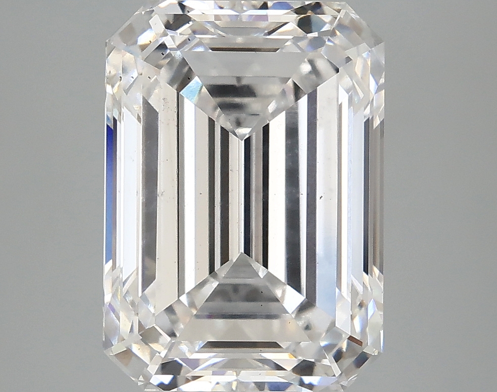 5.07 CT Emerald Diamond