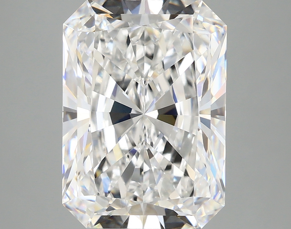 5.08 CT Radiant Diamond