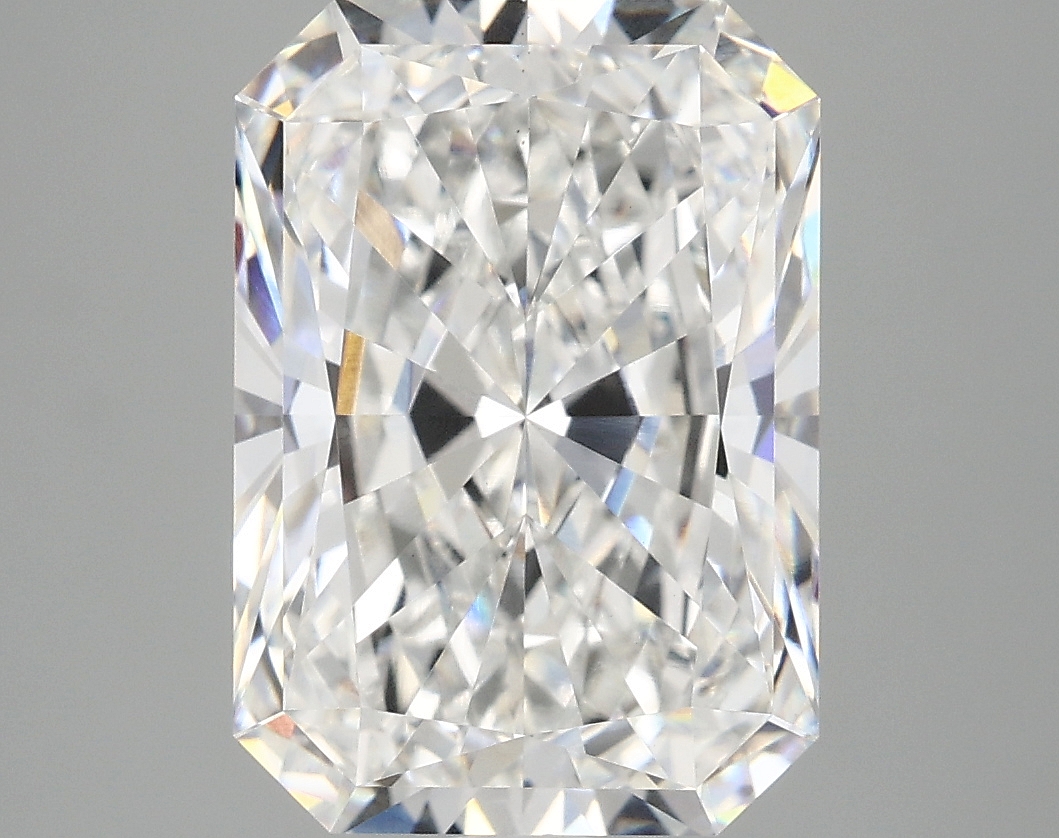5.09 CT Radiant Diamond