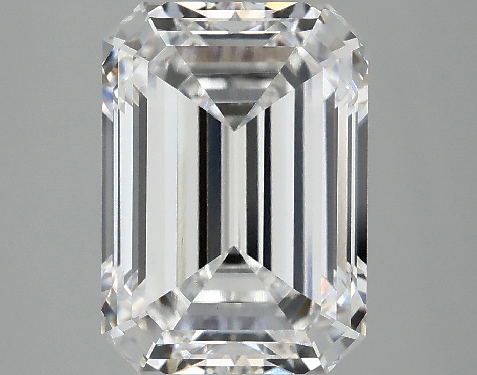 4.10 CT Emerald Diamond