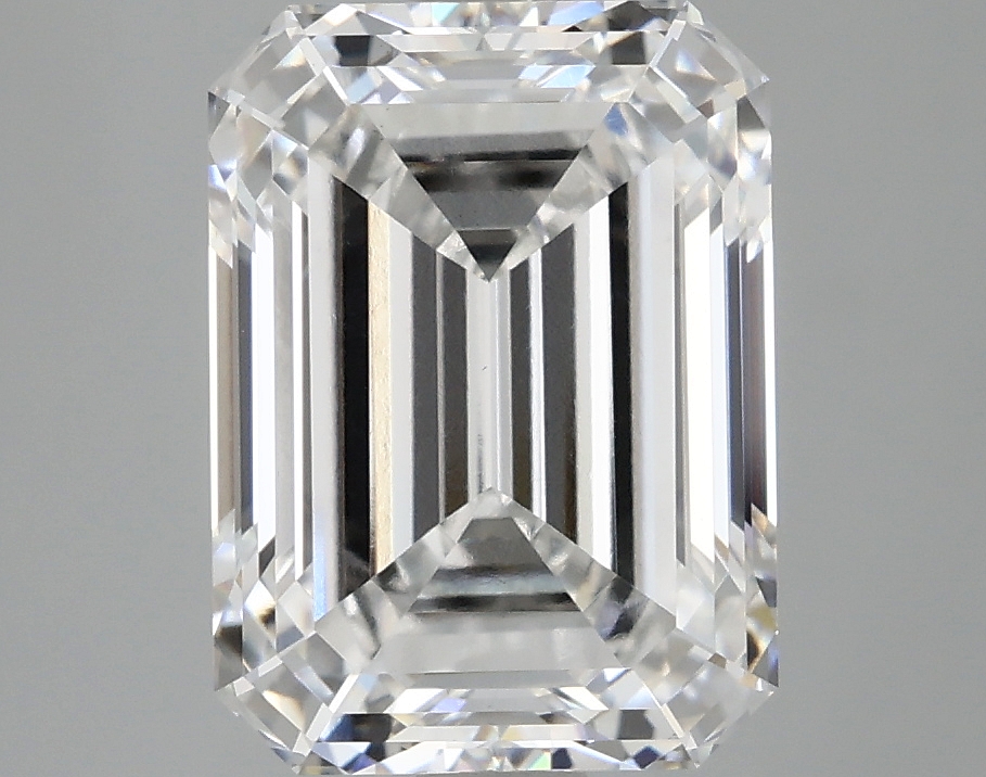 4.06 CT Emerald Diamond