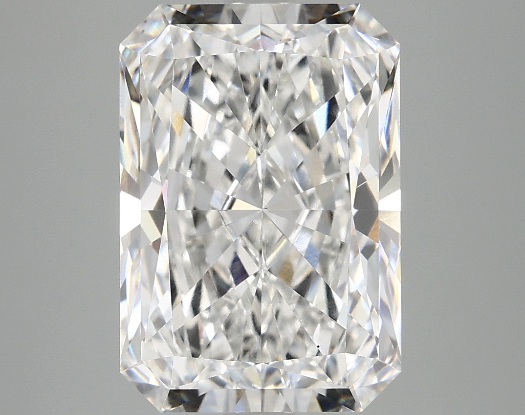 5.09 CT Radiant Diamond