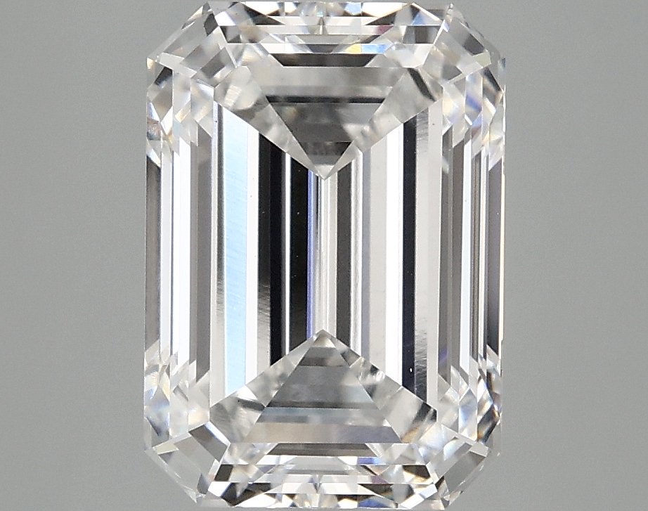 4.09 CT Emerald Diamond