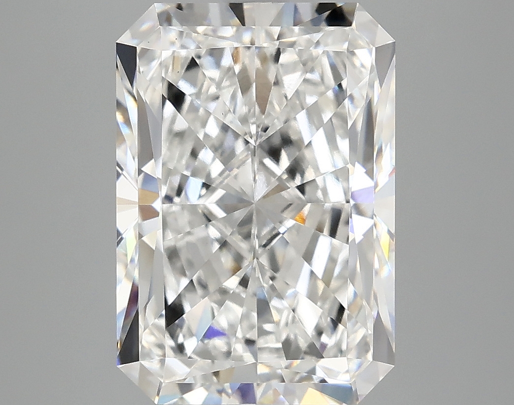 5.00 CT Radiant Diamond