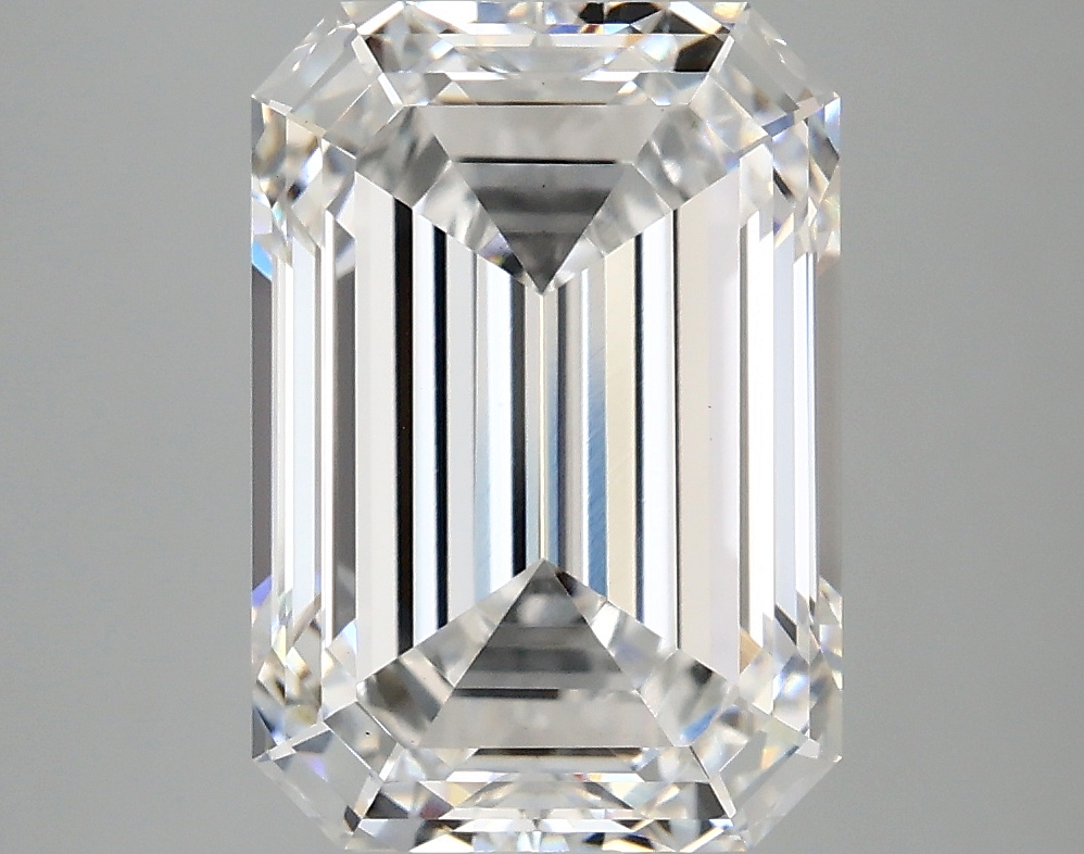 5.07 CT Emerald Diamond