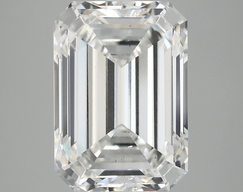 5.01 CT Emerald Diamond