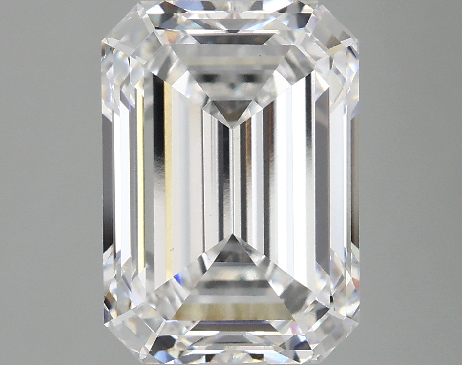 4.09 CT Emerald Diamond