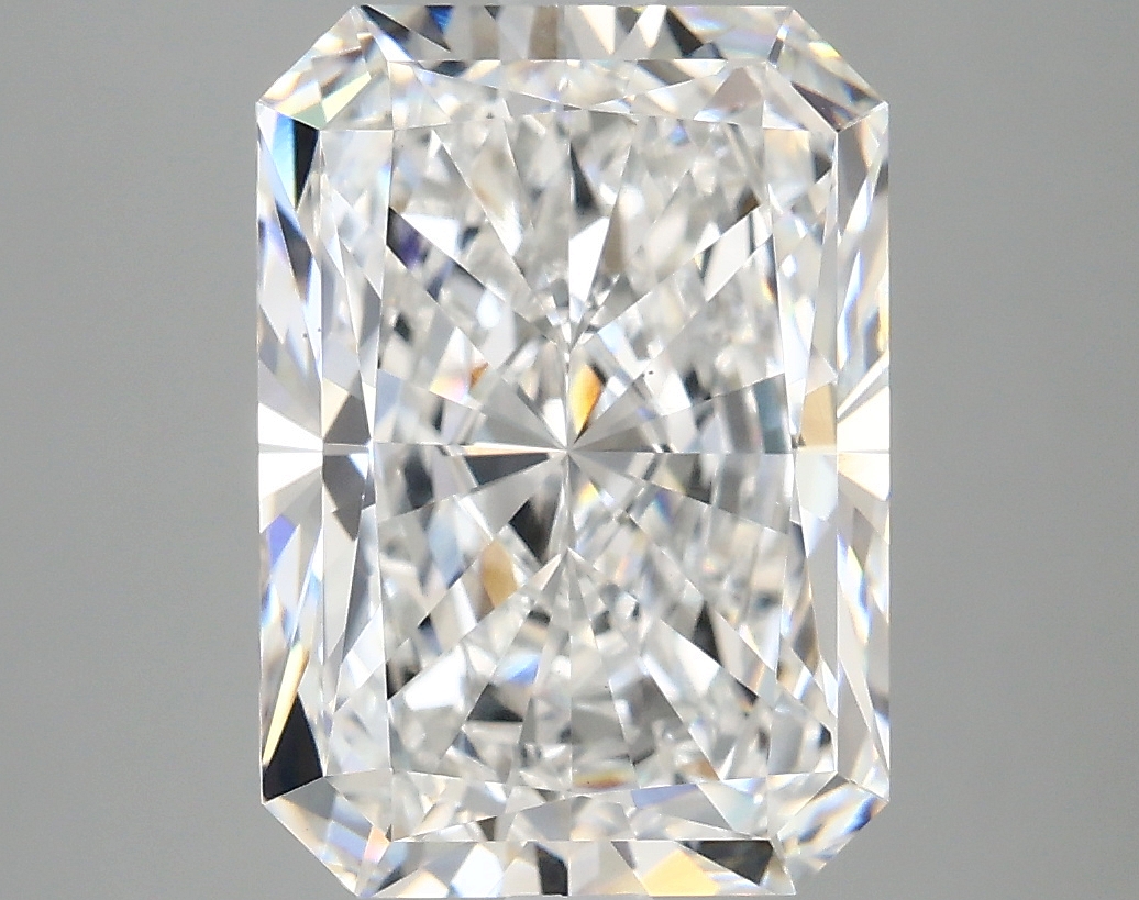 5.09 CT Radiant Diamond