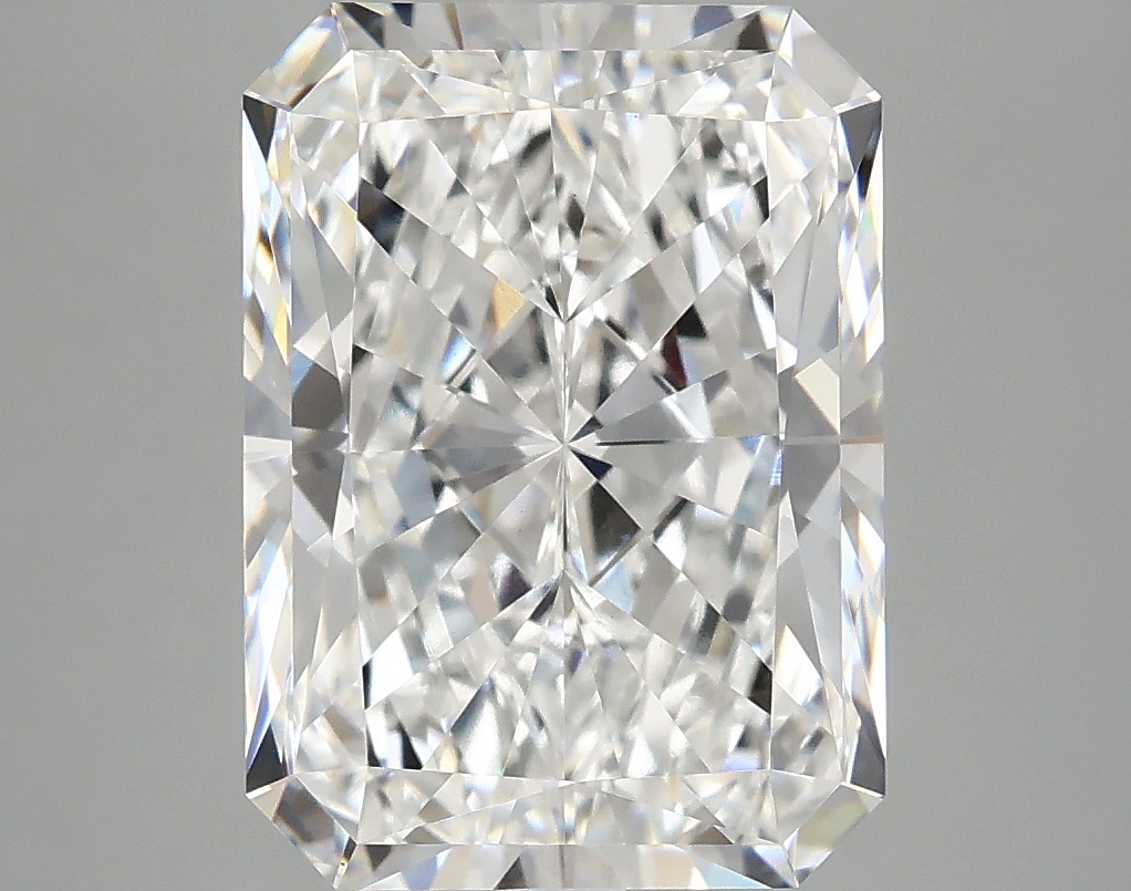 5.04 CT Radiant Diamond