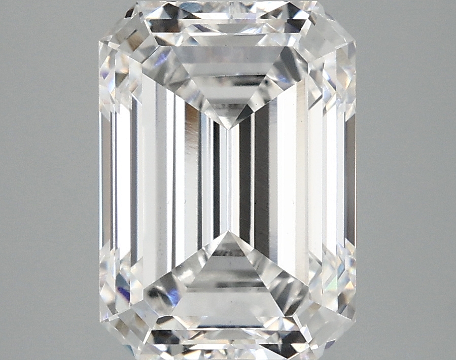 4.05 CT Emerald Diamond