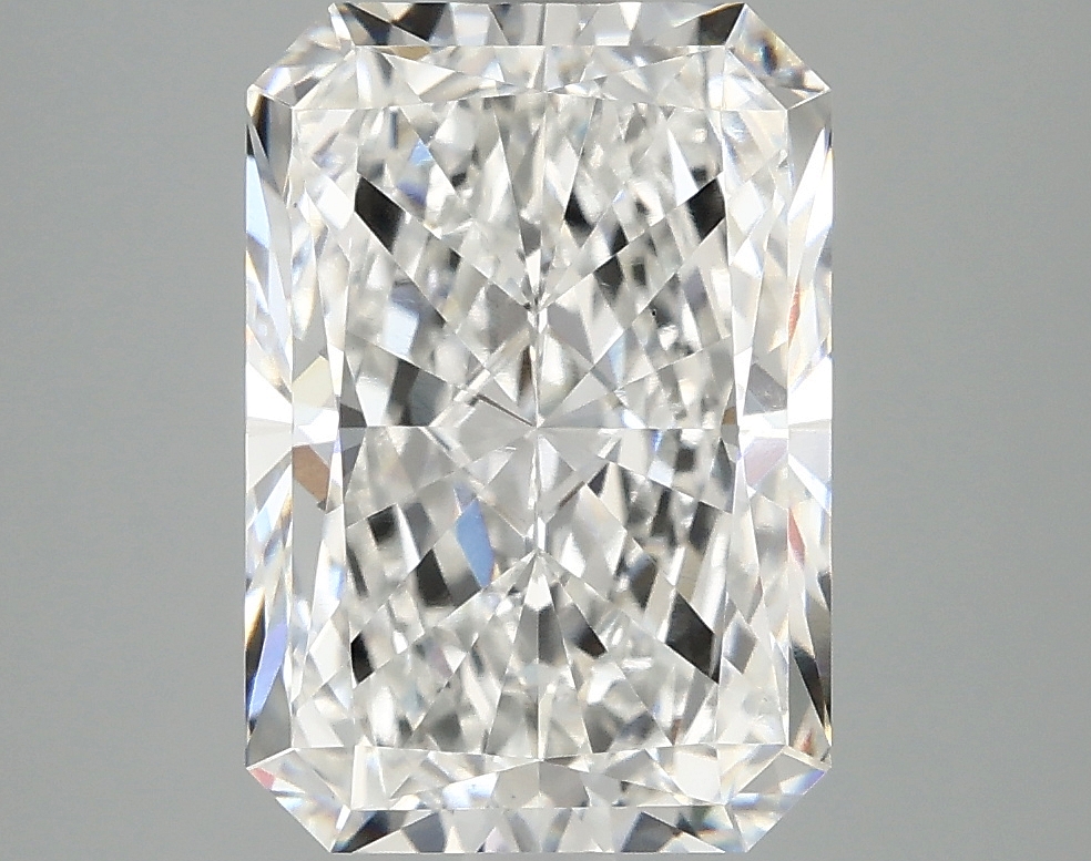 4.09 CT Radiant Diamond