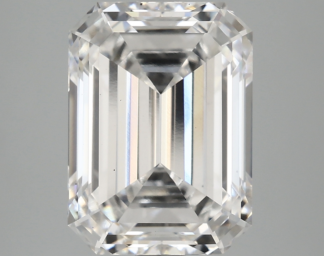 4.08 CT Emerald Diamond