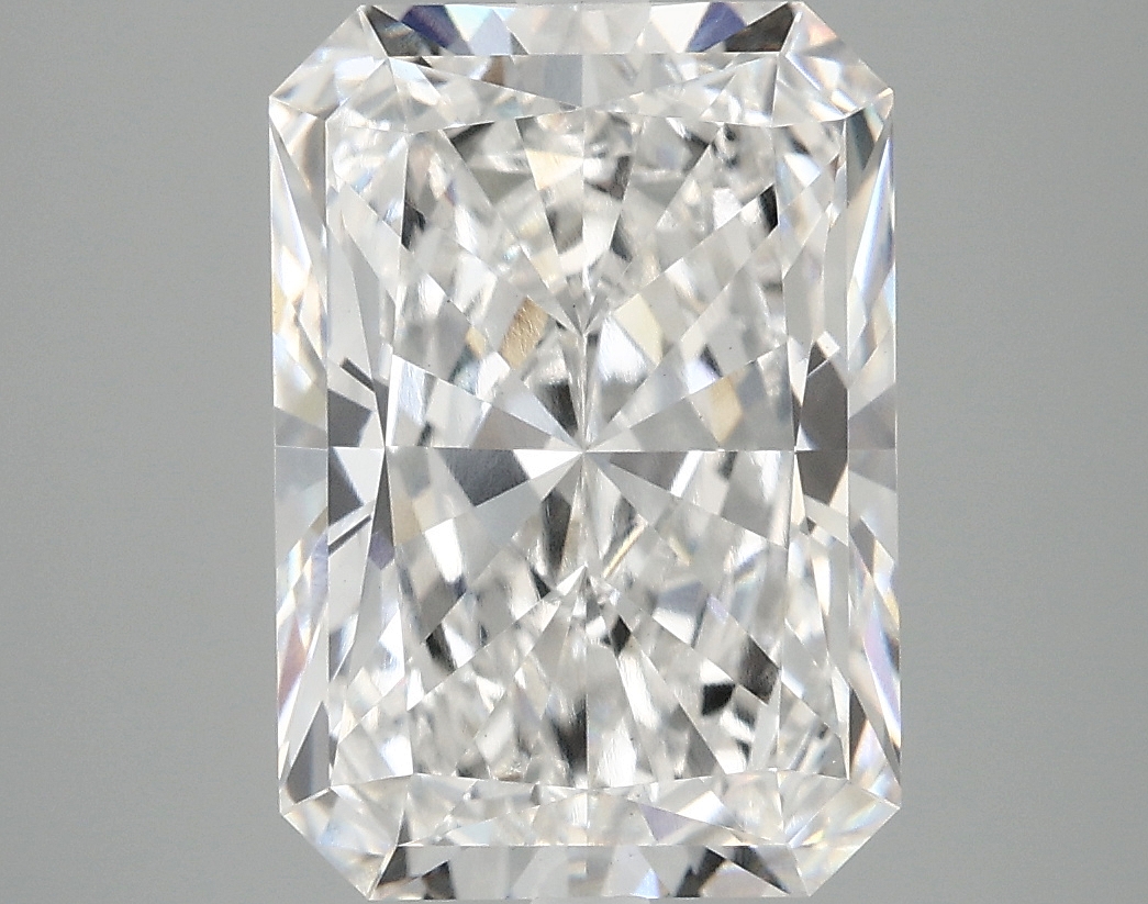 5.08 CT Radiant Diamond