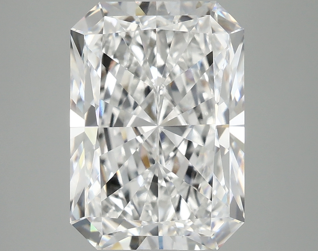 5.09 CT Radiant Diamond
