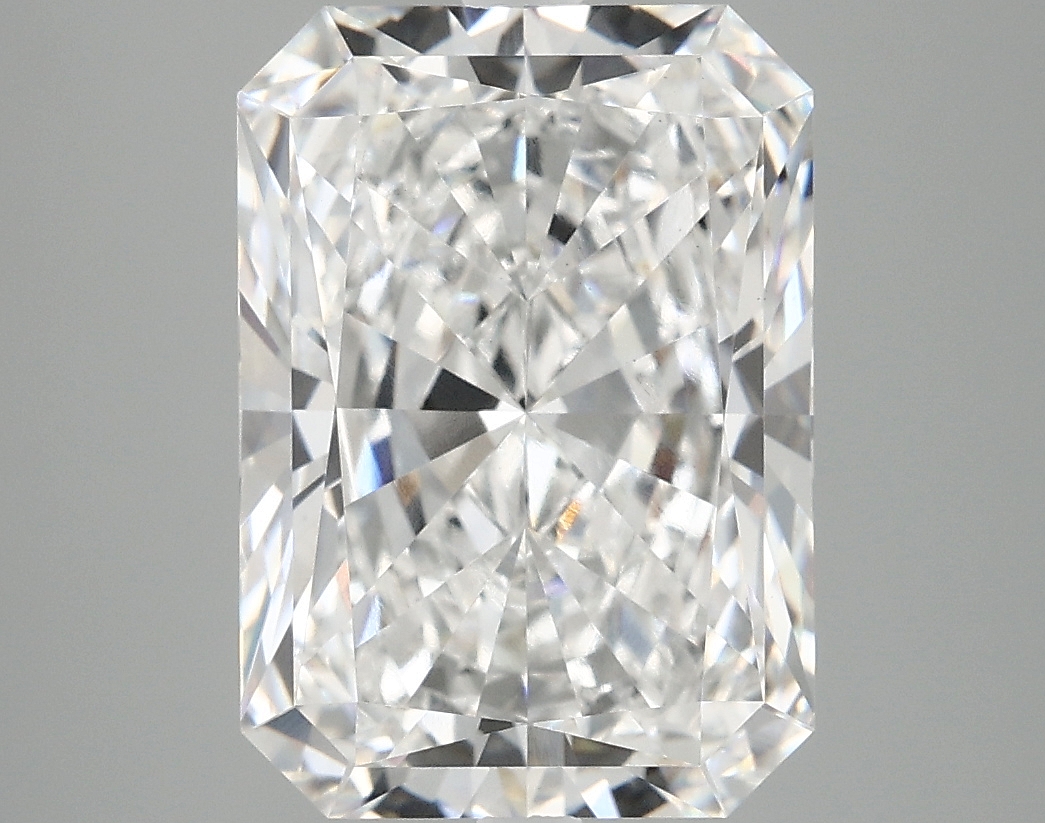 5.09 CT Radiant Diamond
