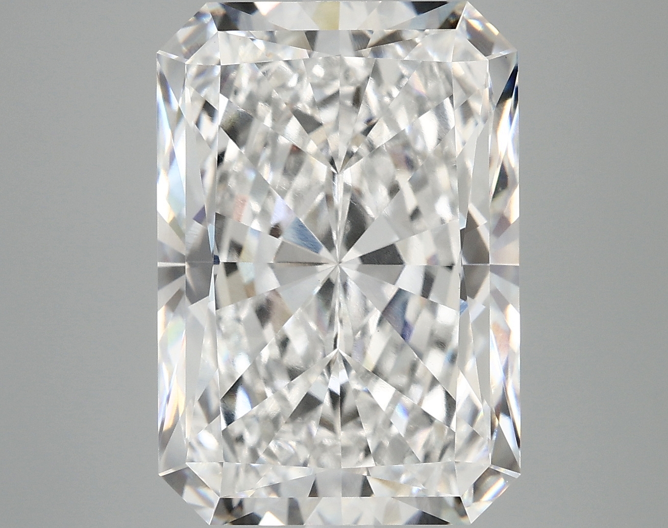 10.22 CT Radiant Diamond