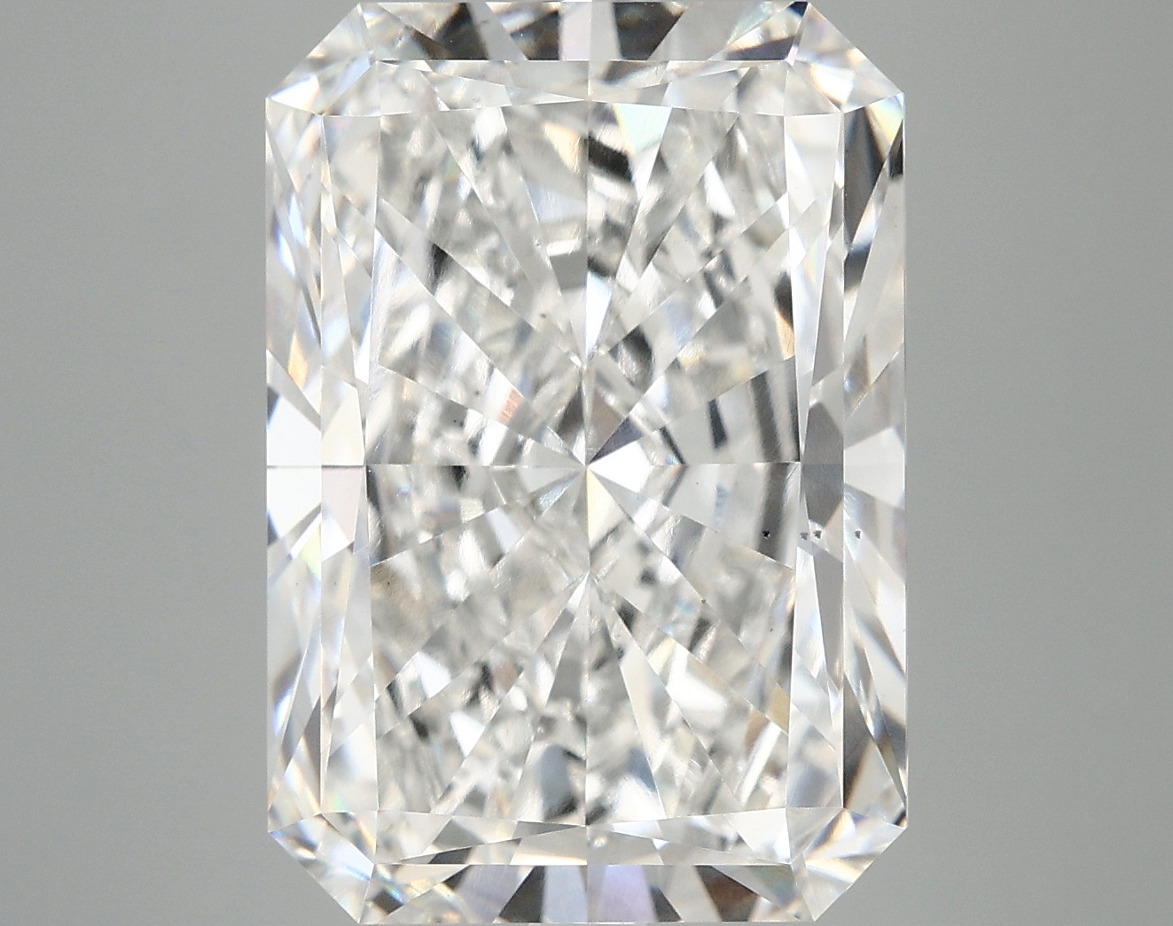 10.33 CT Radiant Diamond