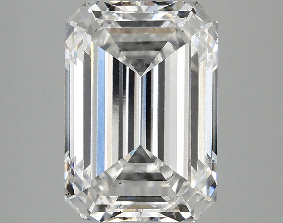 4.05 CT Emerald Diamond