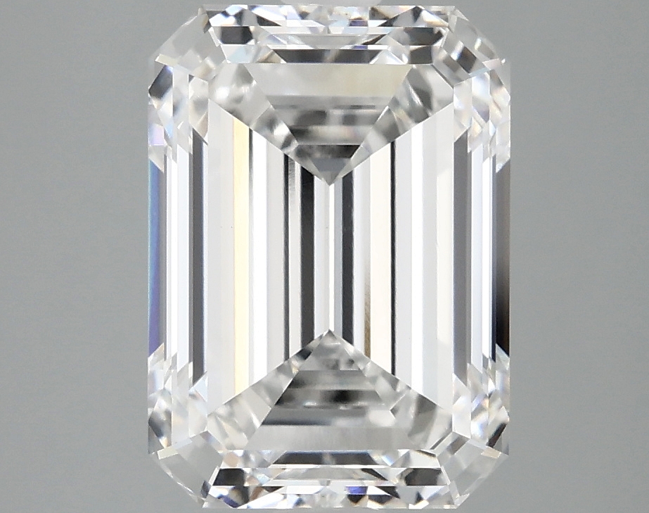 4.04 CT Emerald Diamond