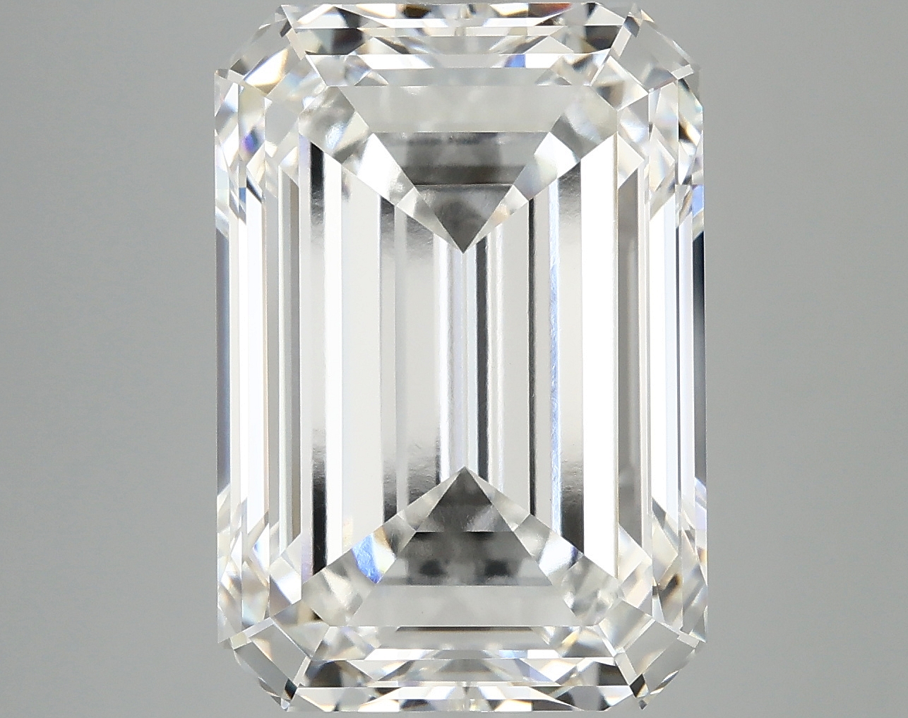 10.70 CT Emerald Diamond