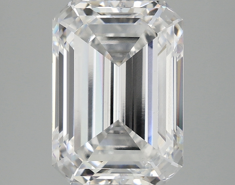 4.09 CT Emerald Diamond