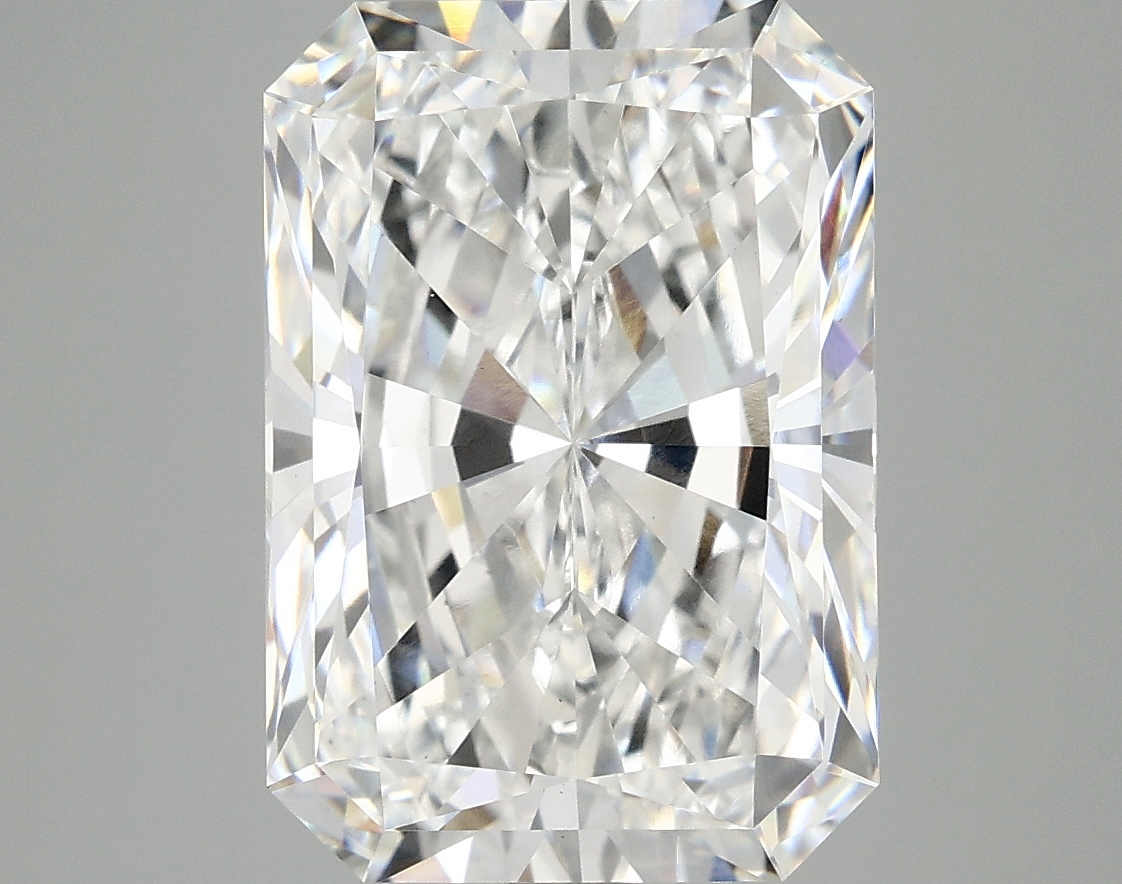 6.10 CT Radiant Diamond