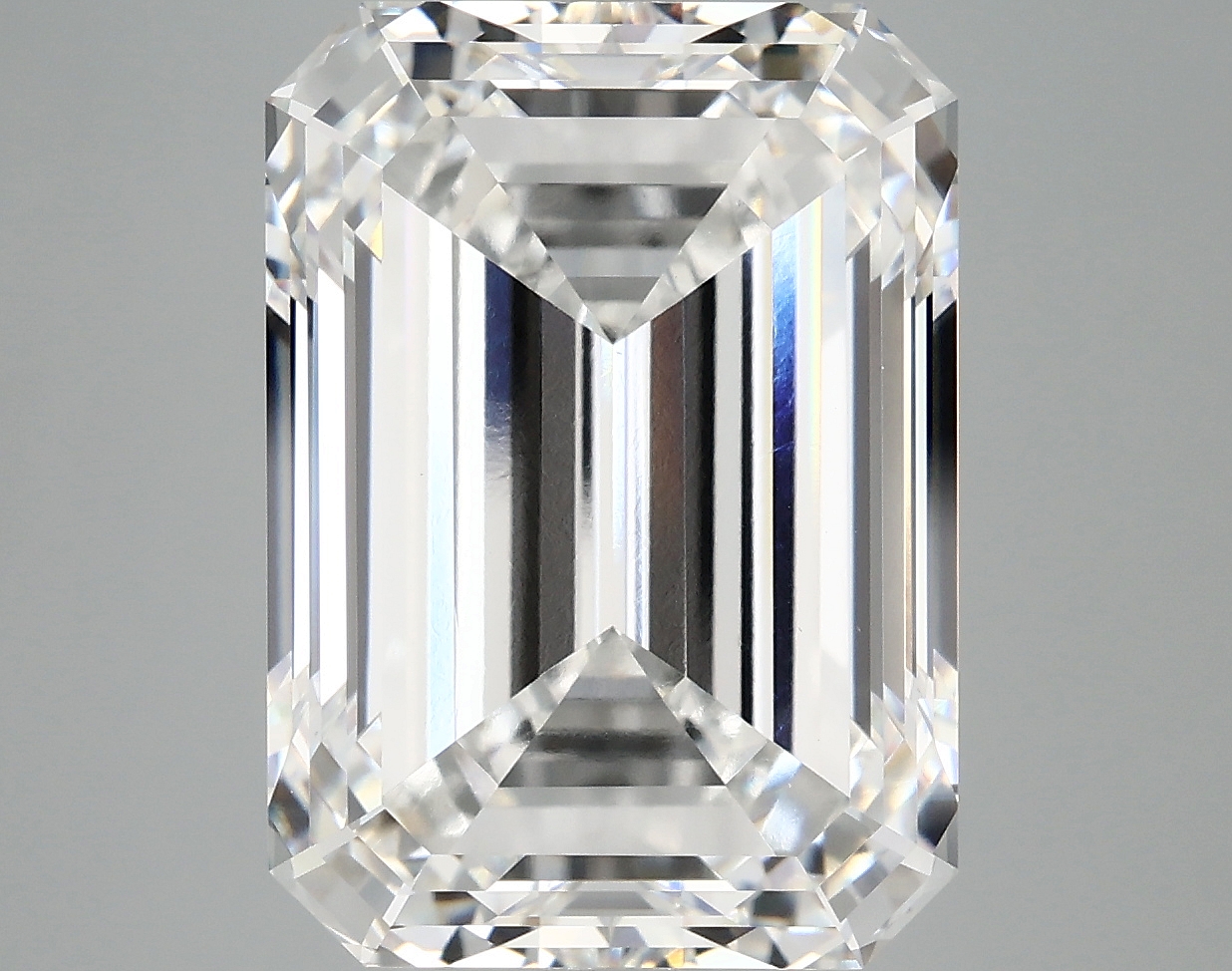 10.12 CT Emerald Diamond