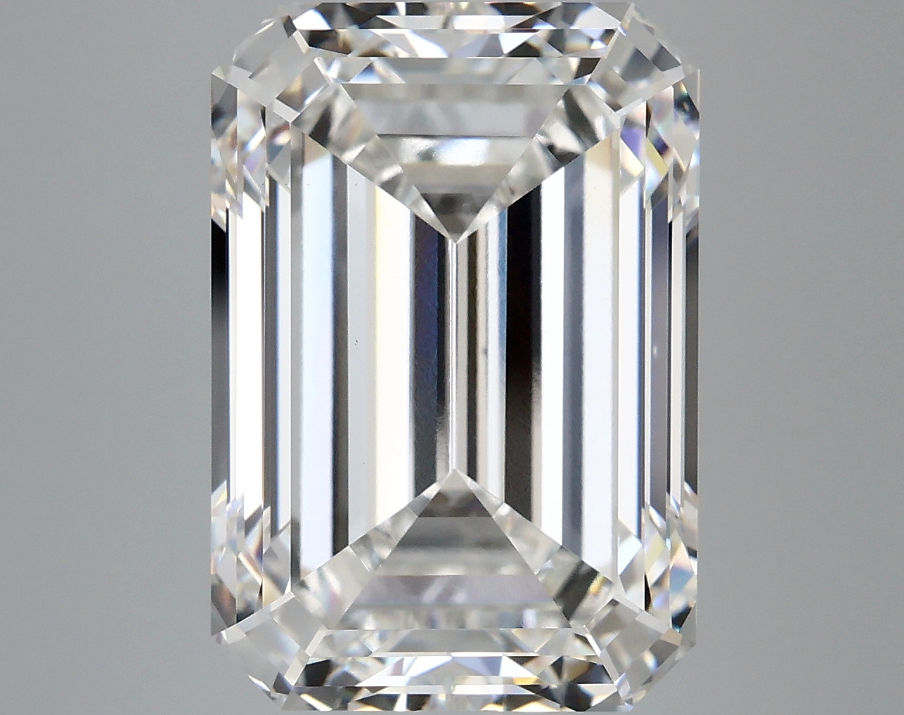 11.03 CT Emerald Diamond